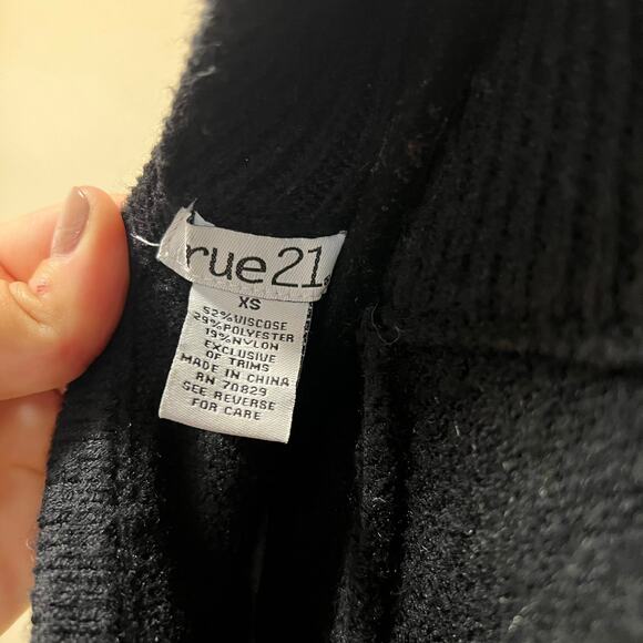 rue21 Crop Top Sweater Black Long Sleeve Pullover Back Tie High Neck Sz XS - Picture 7 of 8